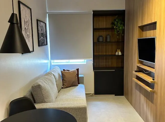 Flat Em Brasilia - Moderno E Equipado
